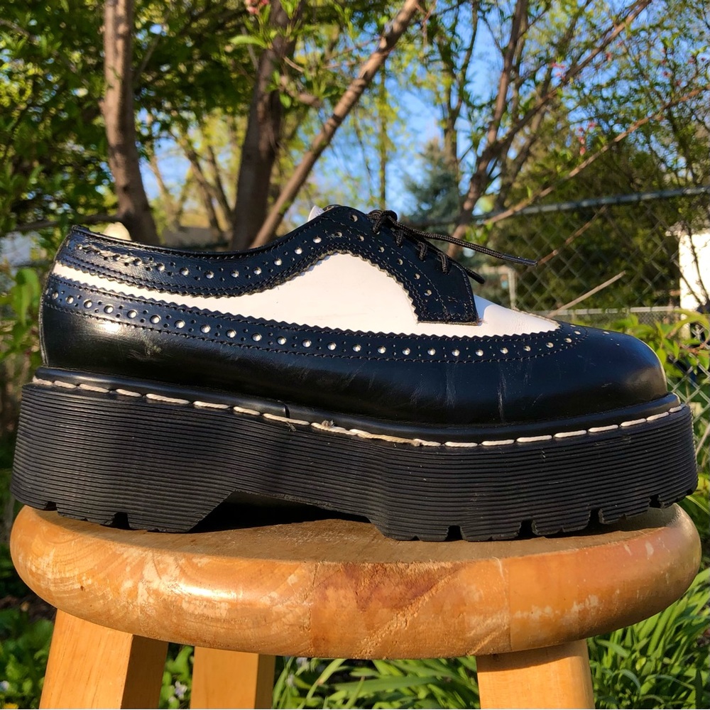 Rare Dr. Martens 3989 Tuxedo Wingtip Brogue Platform Oxfords - Picture 1 of 16